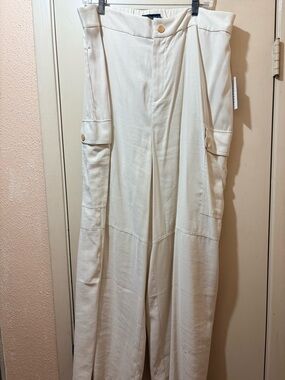 Women’s High-Waist Wide-Leg Cream Cargo Pants